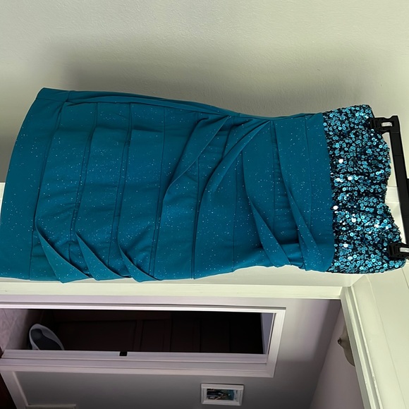Blue sequin cocktail dress size L - Picture 1 of 3